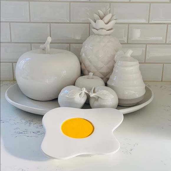 Crate&barrel Egg Trivet - Picture 3 of 13